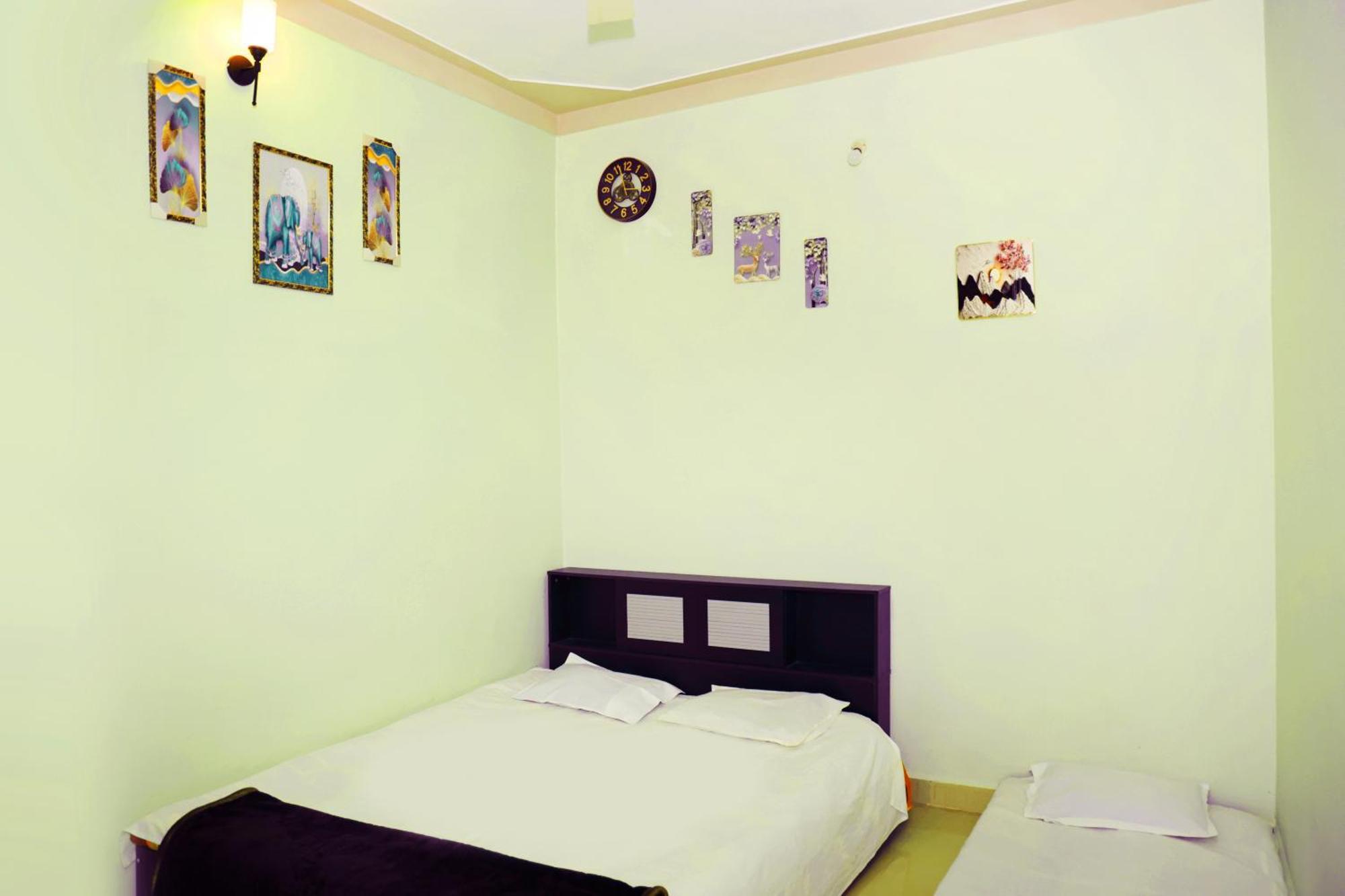 Shree Vinayak Guest House Ujjain Buitenkant foto