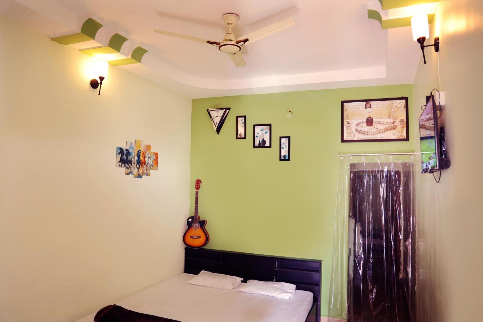Shree Vinayak Guest House Ujjain Buitenkant foto